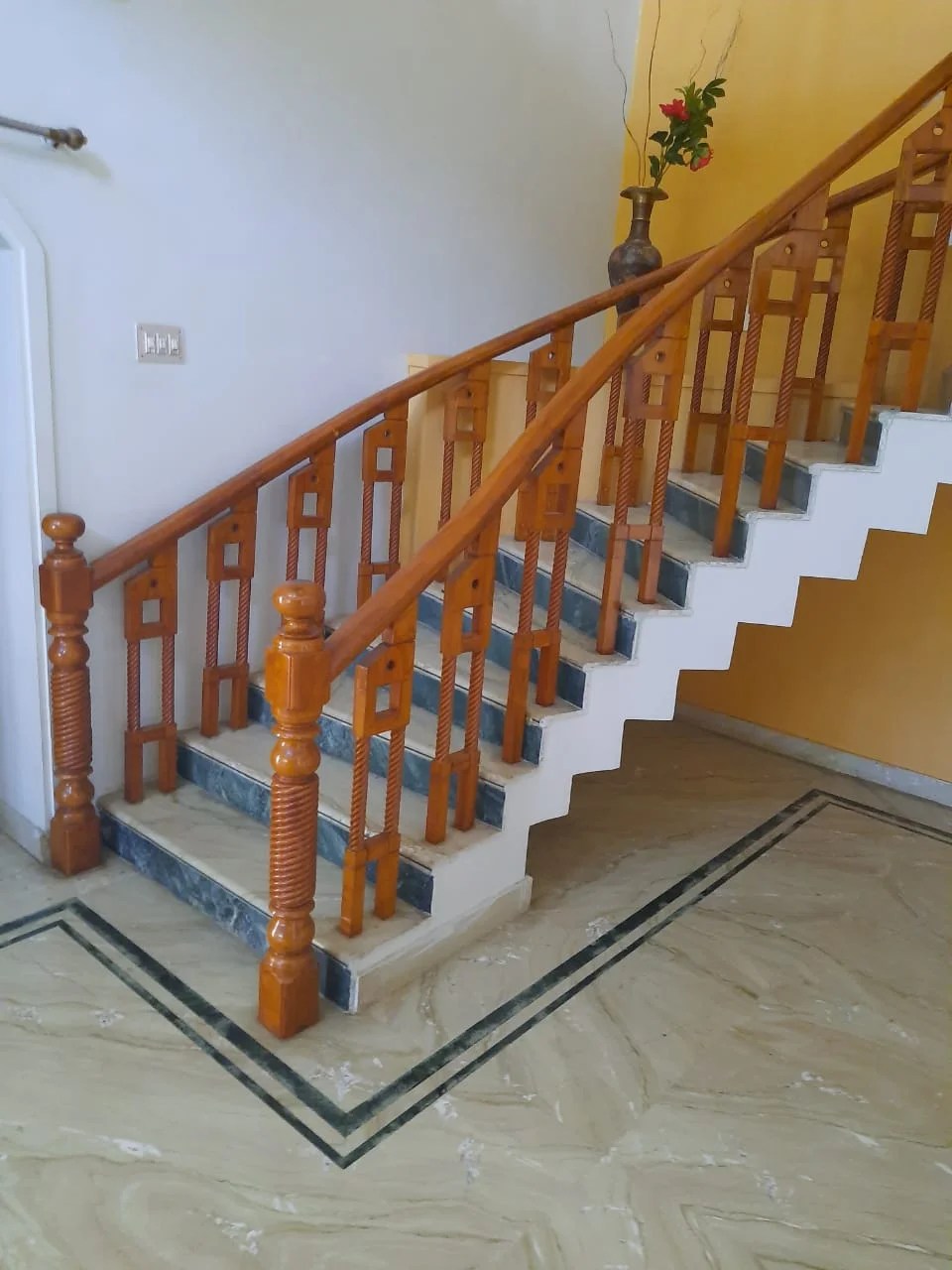 Duplex House For Rent at Laxmipuram, Tiruchanoor Road, Tirupati.