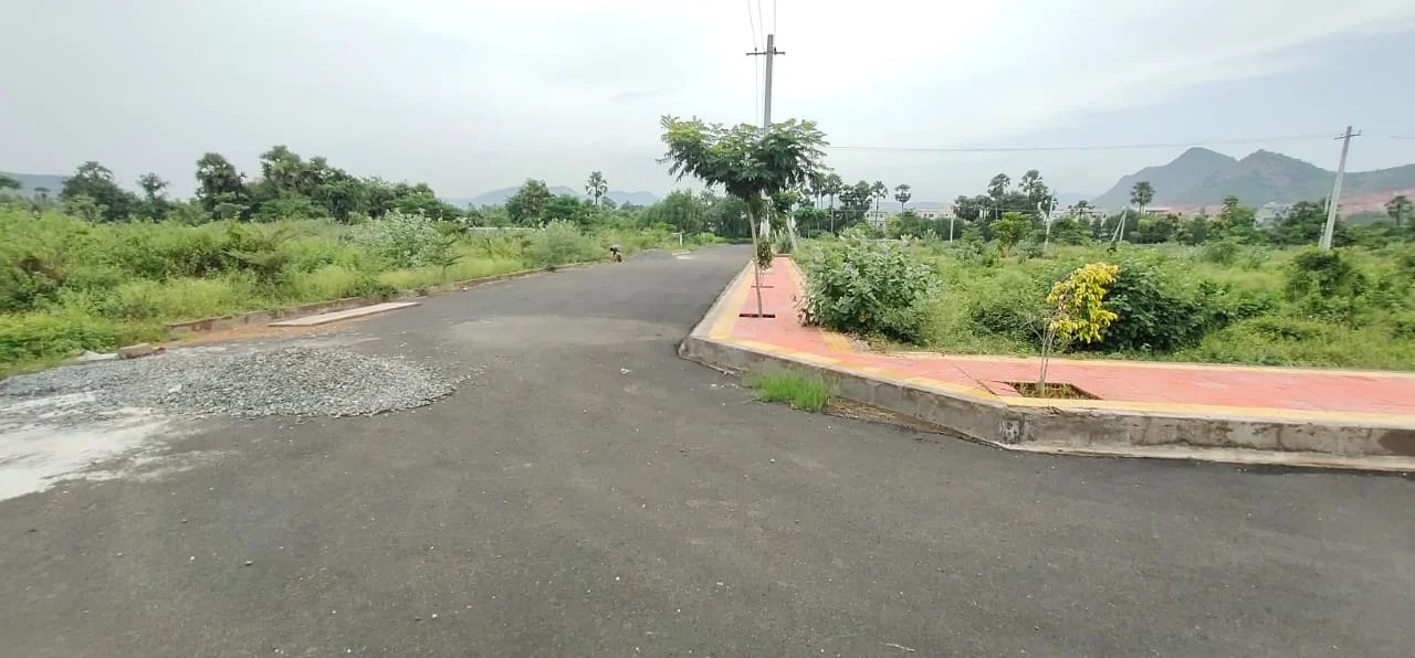 Open Plots For Sale at Subhagruha Layout, Neelakundilu Junction