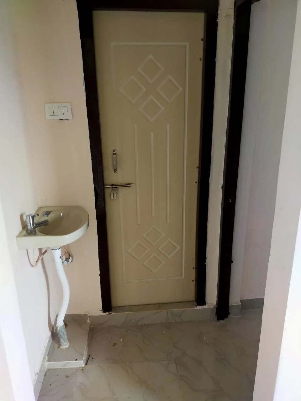 2BHK Houses For Rent at Sai Nagar, Ananthapuram.