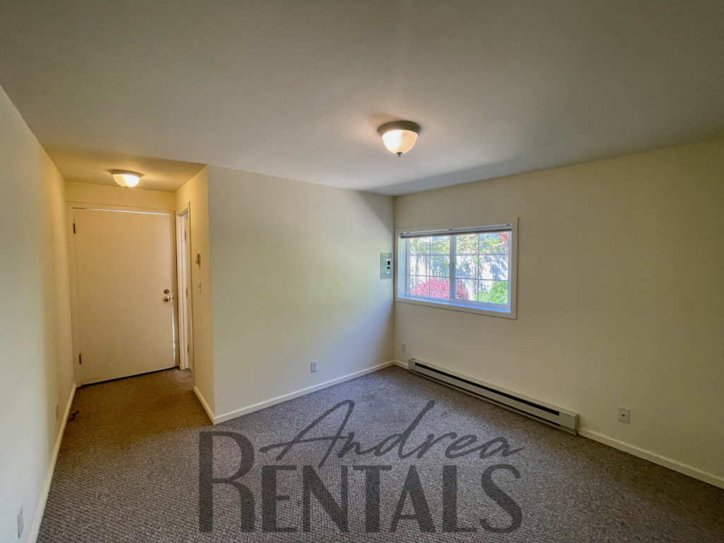 Sweet and sunny 1+BR/2BA Rockridge bungalow with detached office space