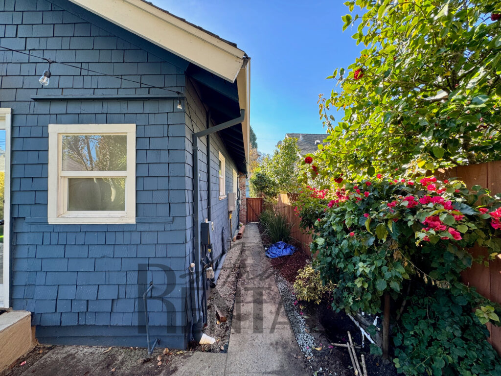 Lovely 2BD/1BA bungalow home in quiet Temescal neighborhood available AndreaRentals The