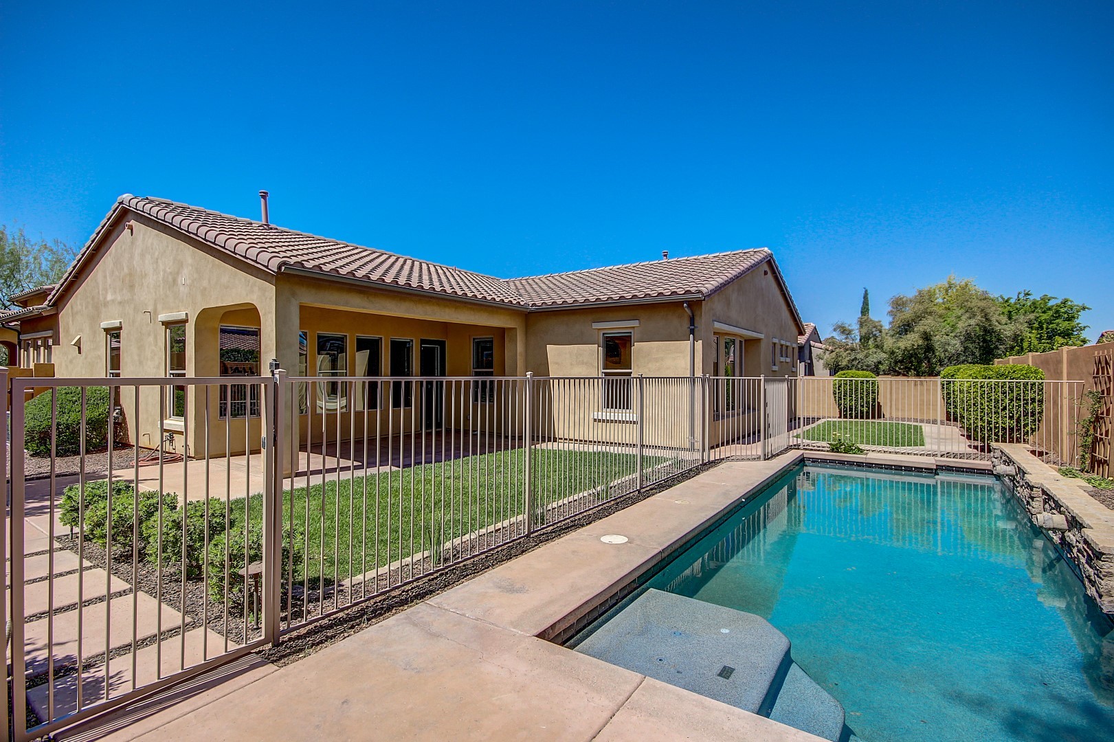 Andrew Robb, Your Realtor