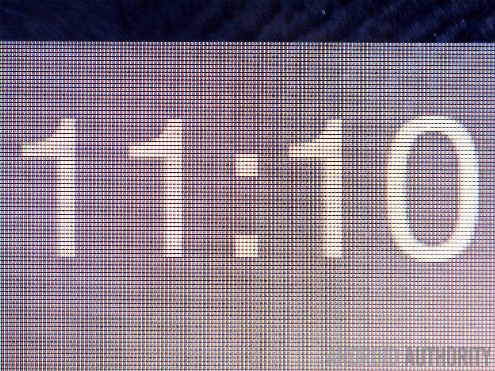 Quad HD vs 1080p displays closeup comparison