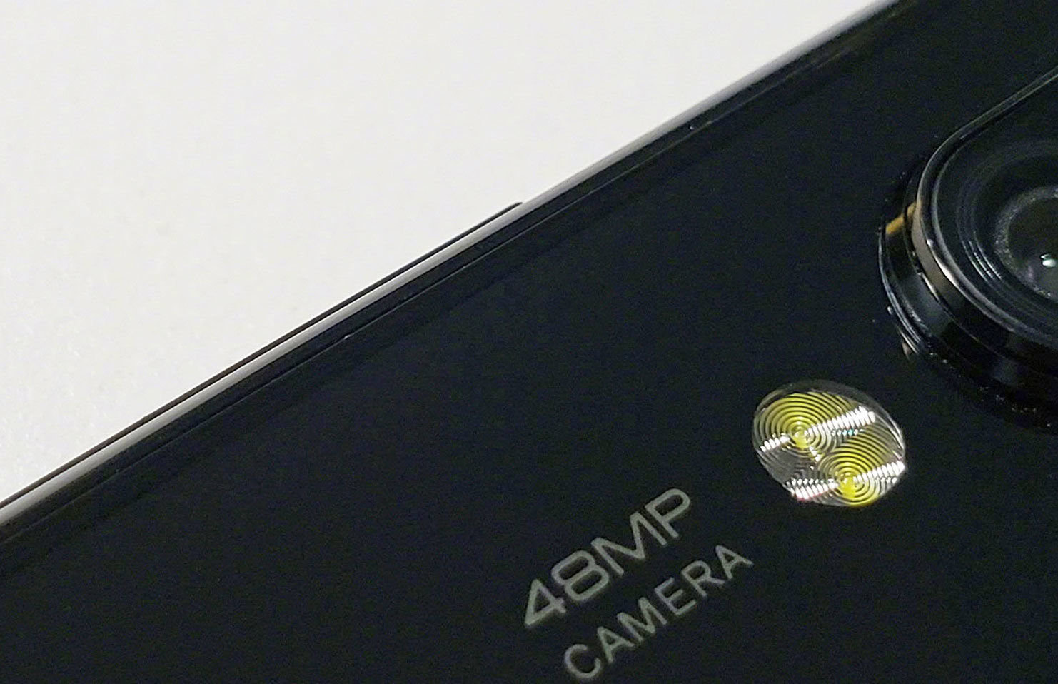 Xiaomi’s smartphone with a 48MP camera.