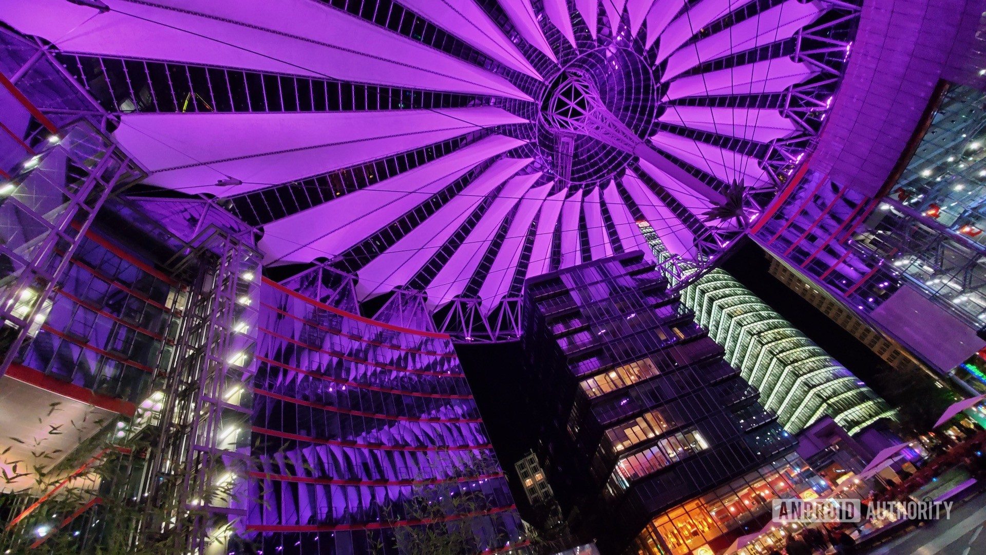 Wide angle Sony center