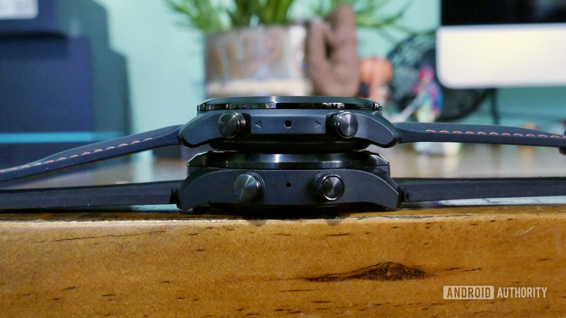 ticwatch pro 3 gps vs ticwatch pro lte 2020