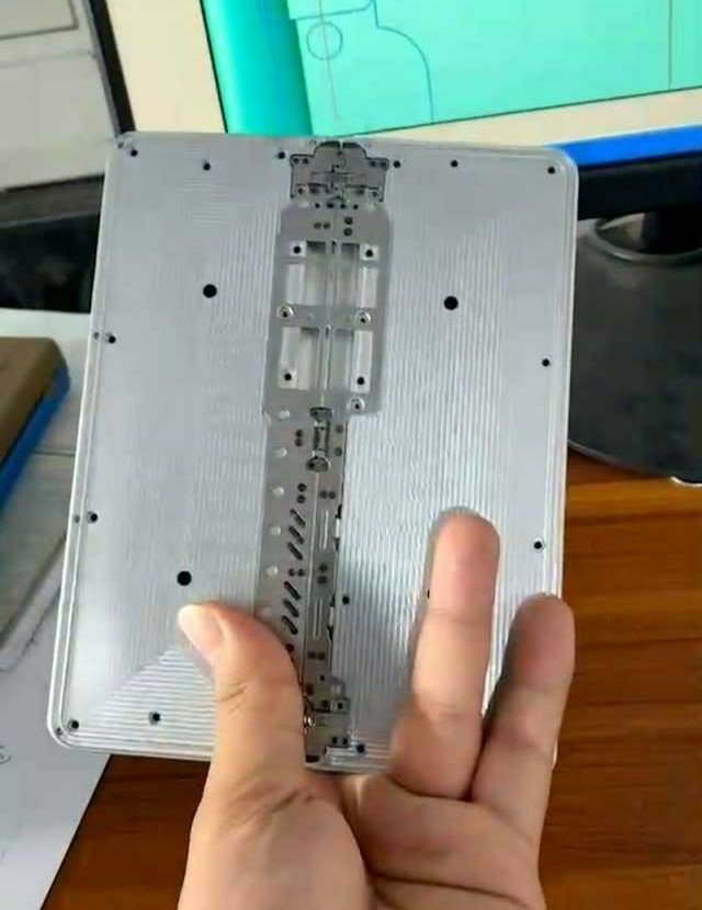 Mi Mix foldable leak 4