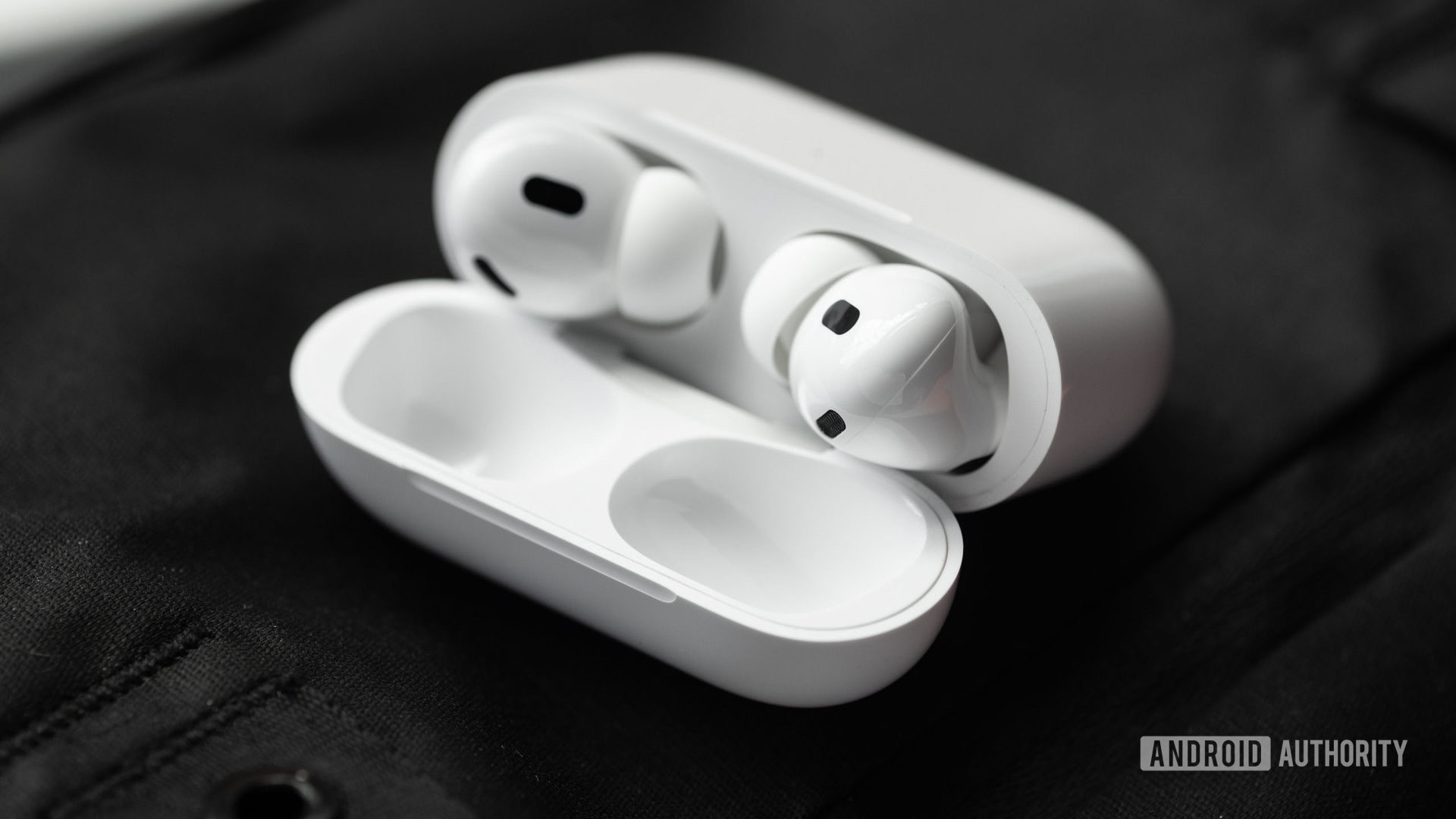 Apple airpods pro 2nd generation *NEVER OPENED* plandetransformacion