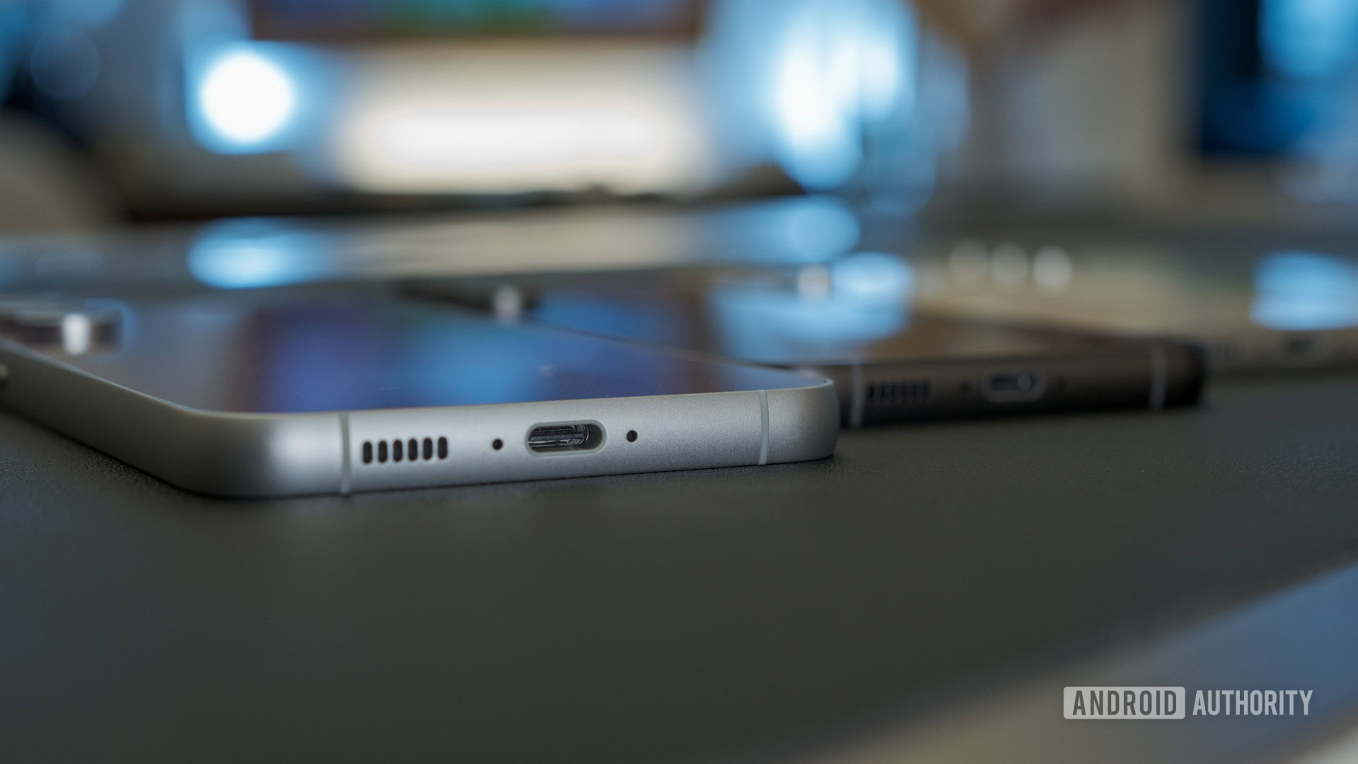The best Samsung Galaxy S23 FE chargers for 2024 - Android Authority