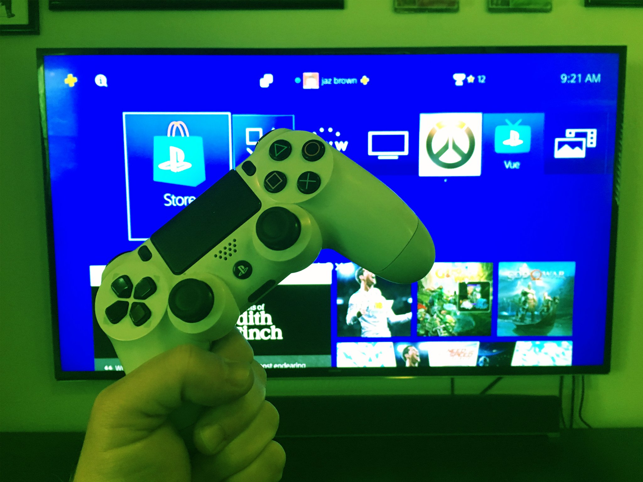 What to do when you see green dots on your PlayStation screen Android