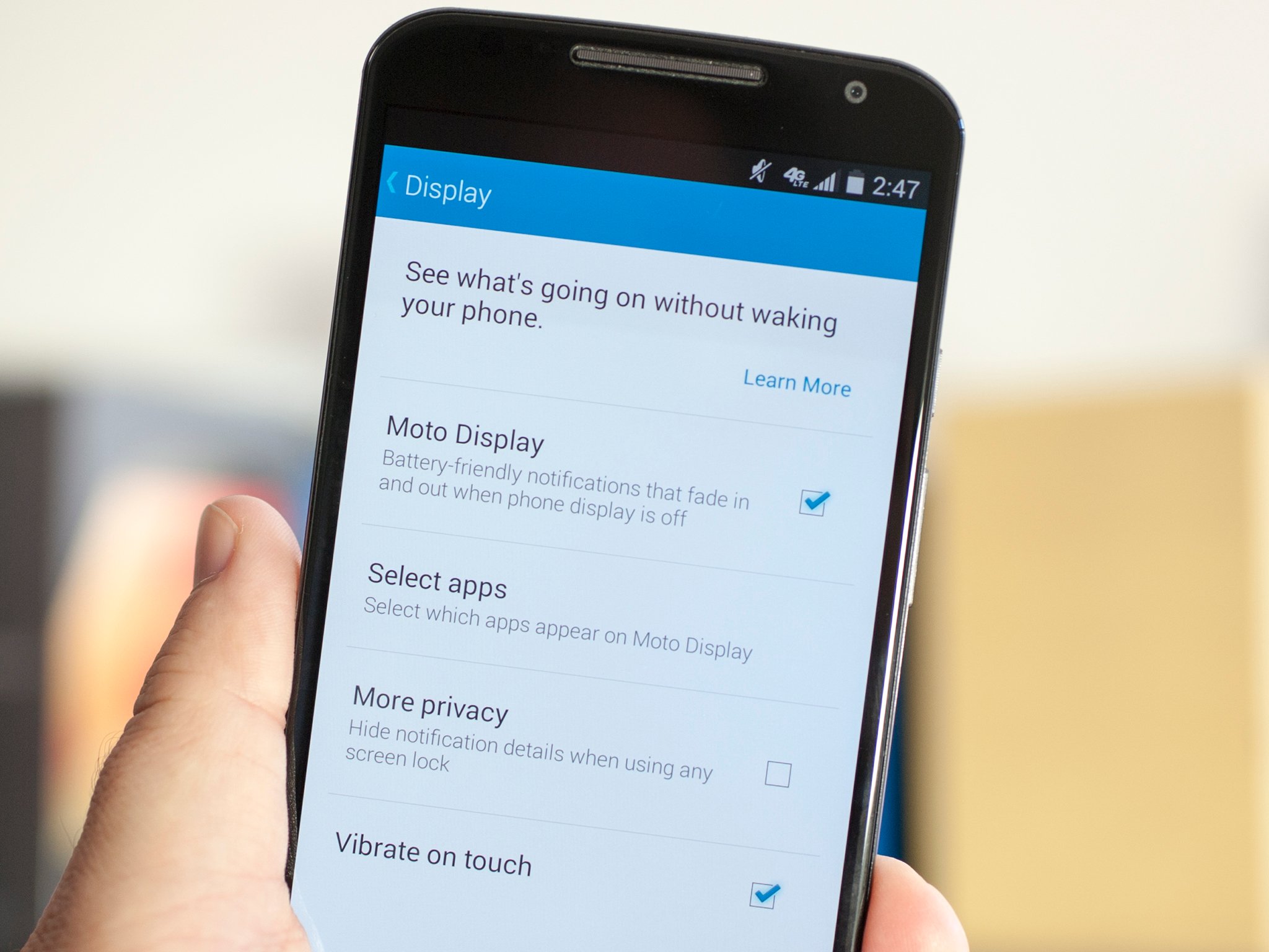Inside the new Moto app, home to most of the cool Moto X