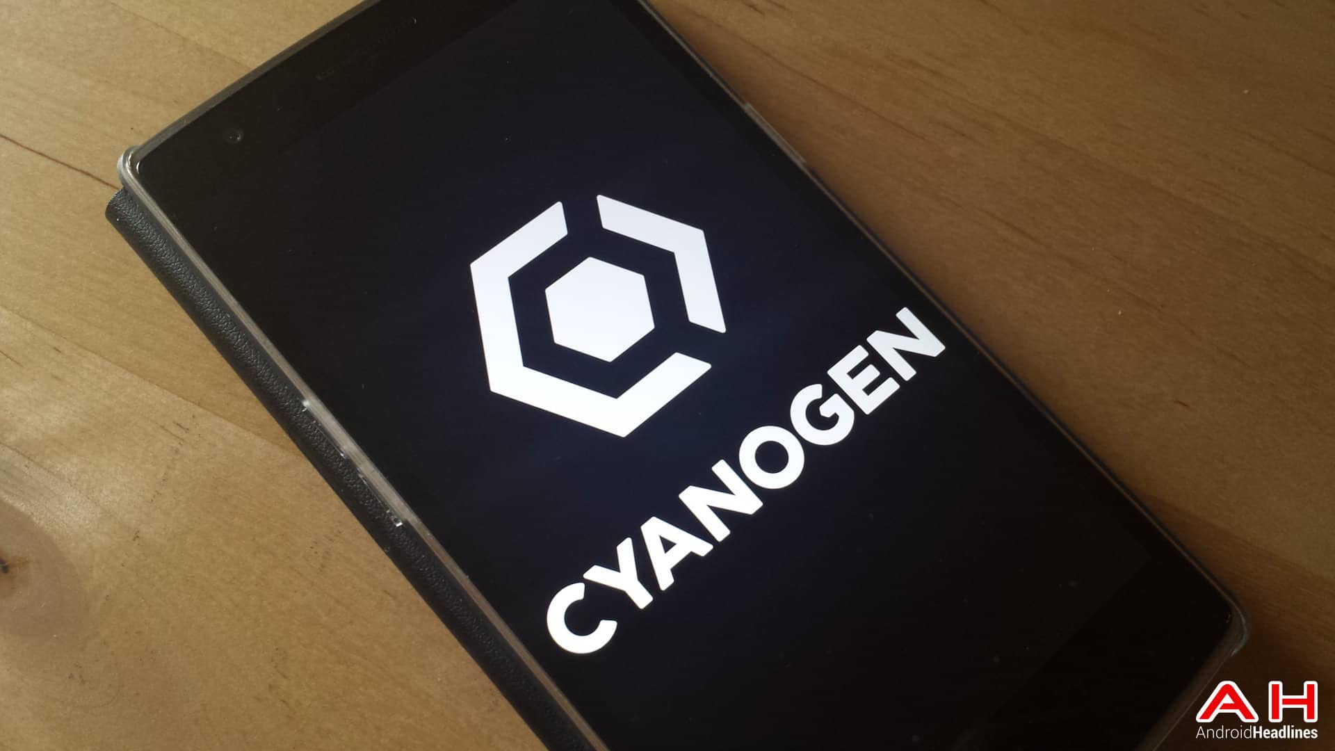 Cyanogen Launch Cyanogen OS Theme Competition And 'Themes Studio' Tool