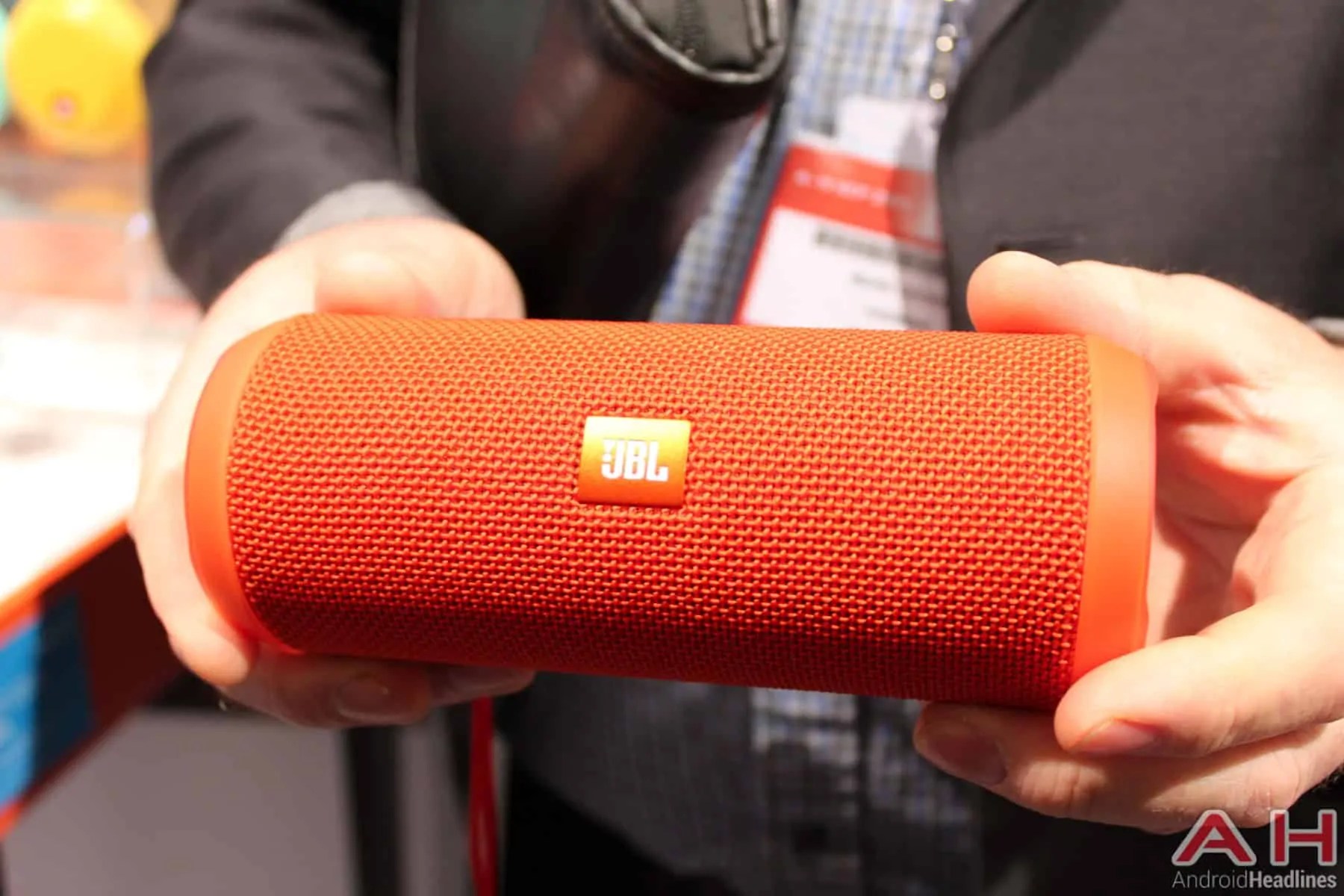 HandsOn With The JBL Flip 3 Bluetooth Speaker