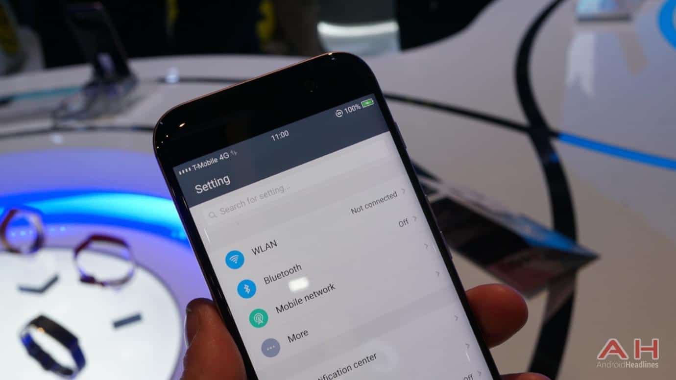 CES 2017 HandsOn With The Honor Magic