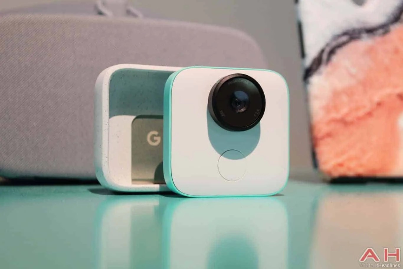 Google Clips Better At Recognizing Moments, Gains Family Pairing