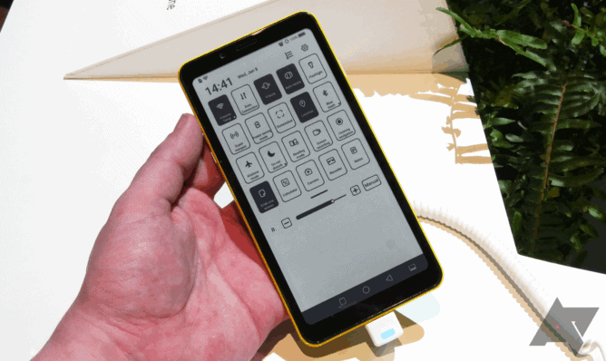 This Is The World's First Smartphone To Feature A Color EInk Display