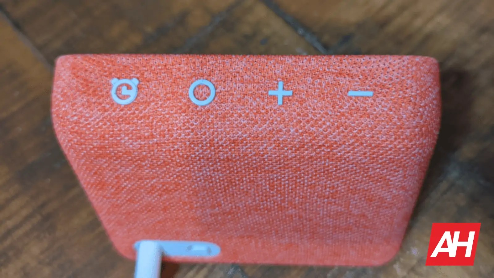 Lenovo Smart Clock Essential Review An Excellent AlexaPowered Smart Clock!