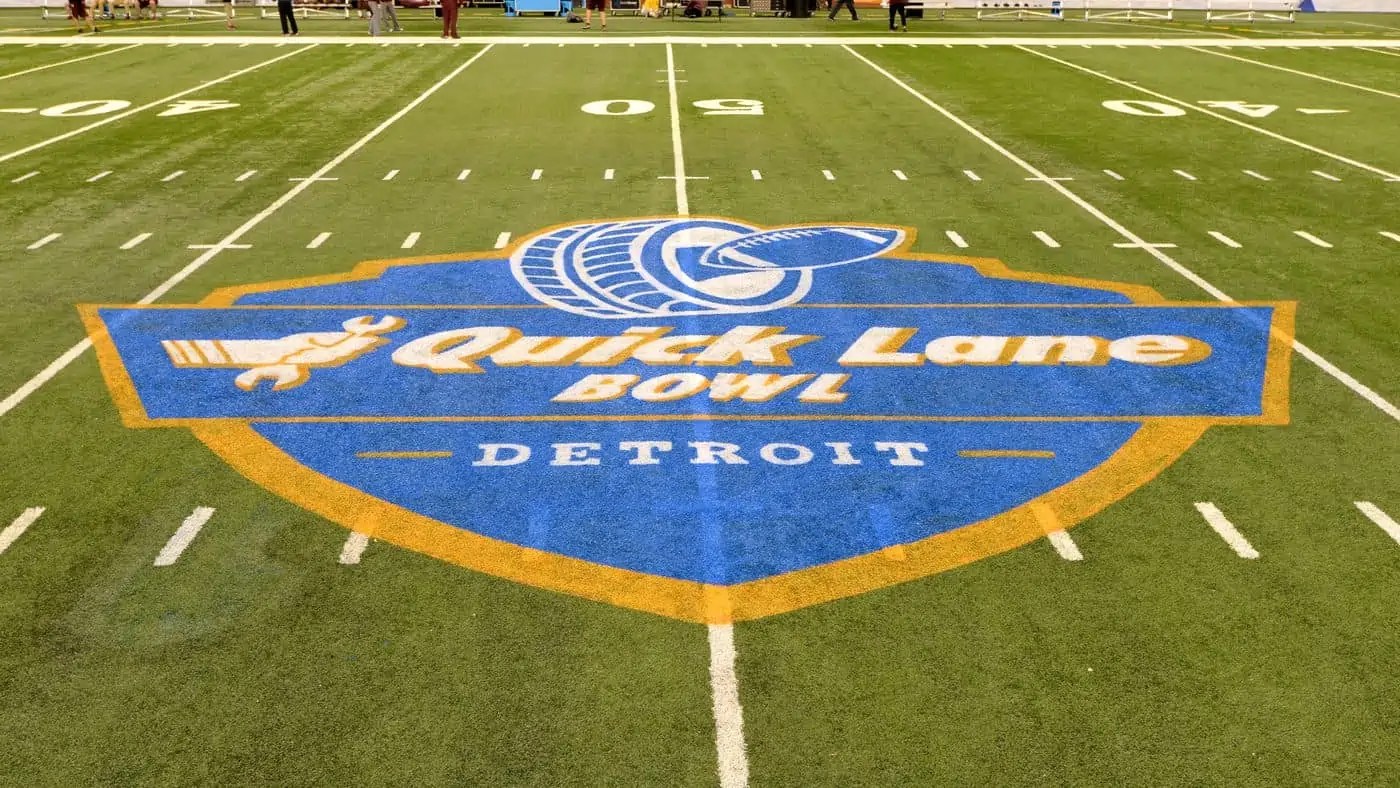 How to watch the 2022 Quick Lane Bowl game live without Cable