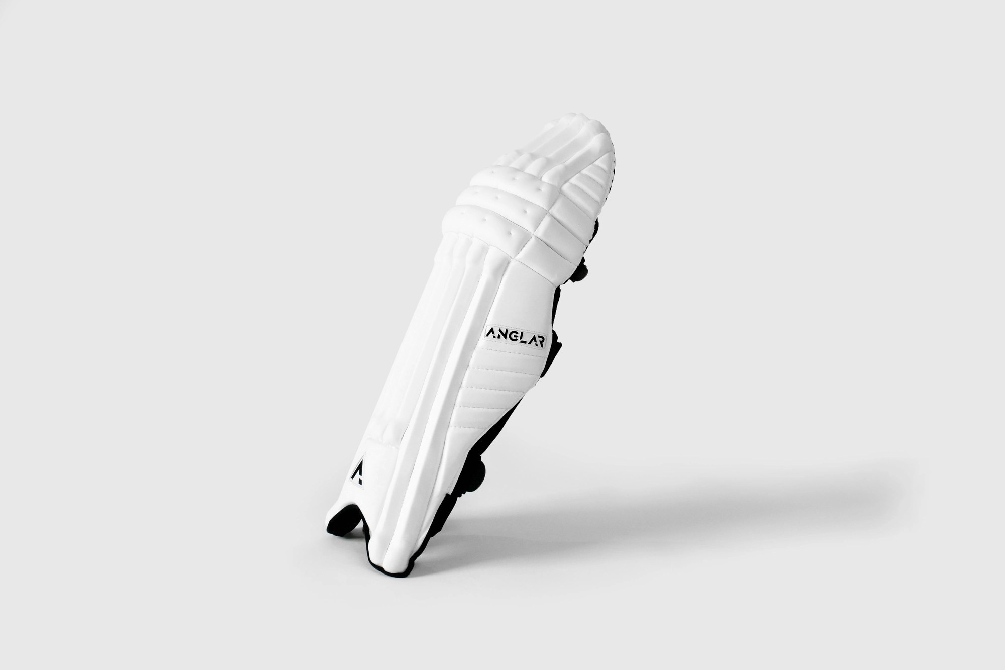 A Complete Cricket Equipment Range For Cricket Enthusiasts
