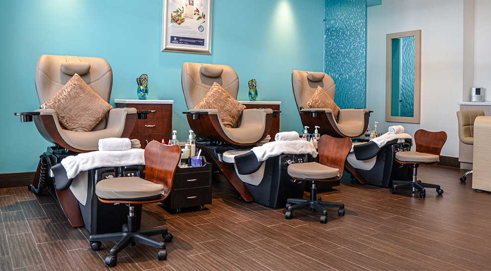 Ani's Nail and Beauty Lounge Hamilton, Bermuda