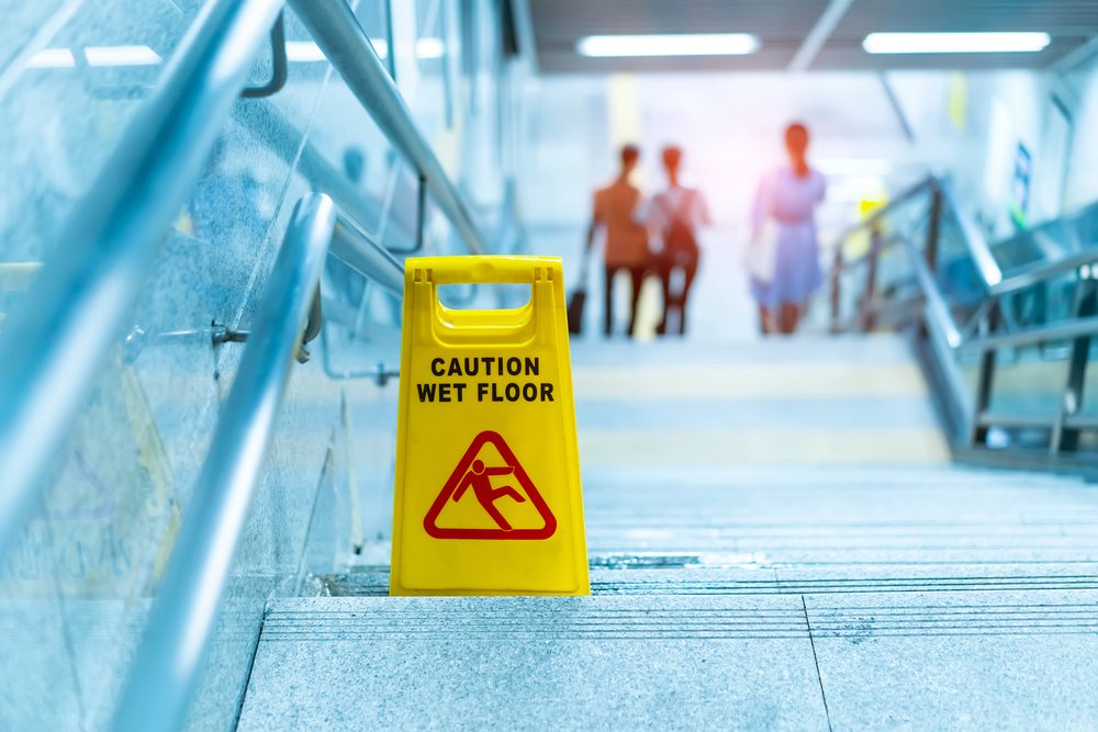 Do Most Slip and Fall Cases Settle Out of Court? Anidjar & Levine