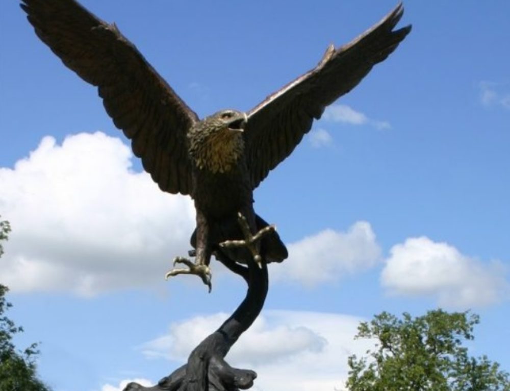 Beautiful Decorative Large Outdoor Public Ornament Open Wings Modern Decor Eagle Fountain Bronze