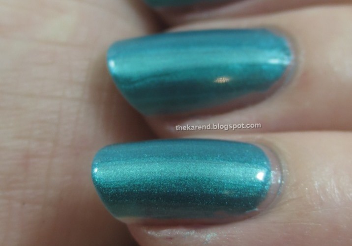 Frazzle and Aniploish Wet Paint Nails Continued