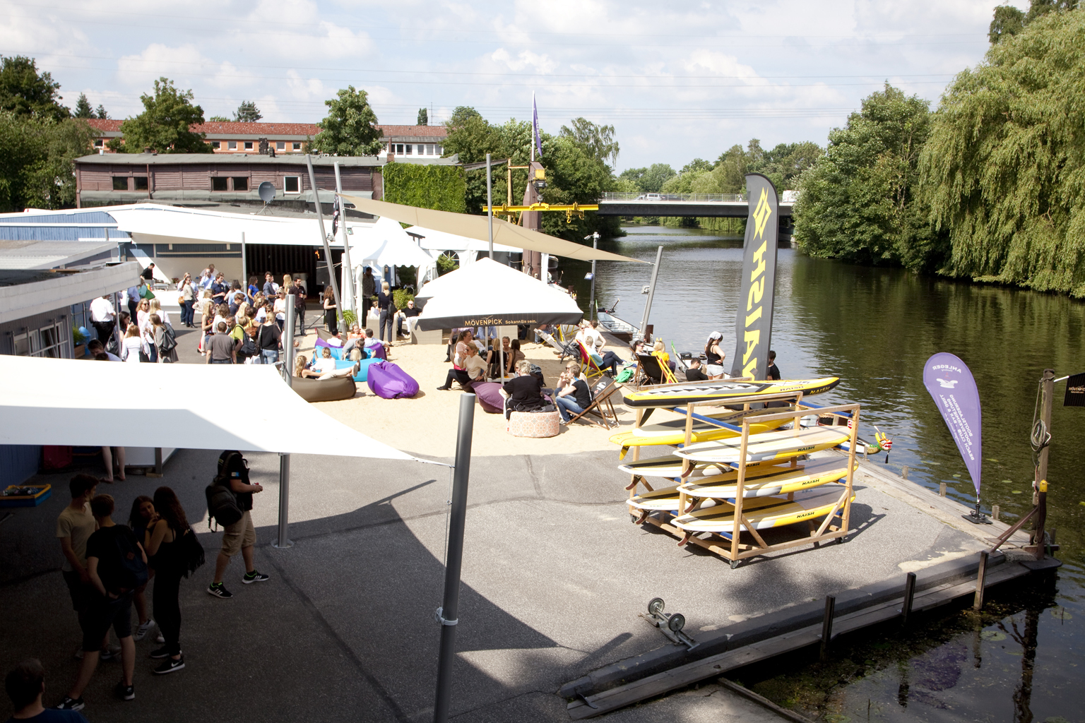 Drachenboot Hamburg Touren und Teambuilding, am Alsterlauf.