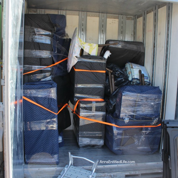 How to Pack and Move Yourself Using a Moving Container Service