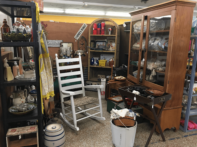 Chestnut Street Mini Mall Berea Updated Hours, Contacts & Photos