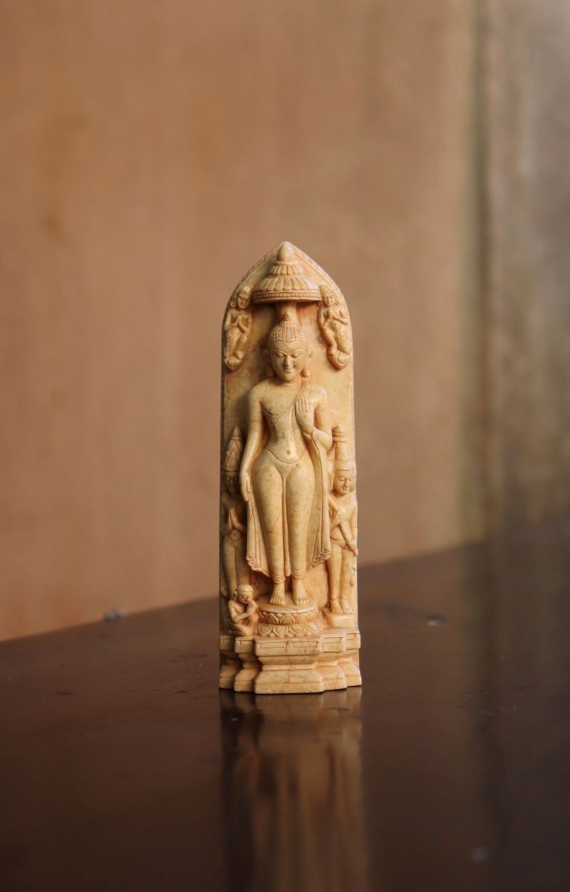 1012C Alabaster Andagu Burma Buddha Story Votive MS23