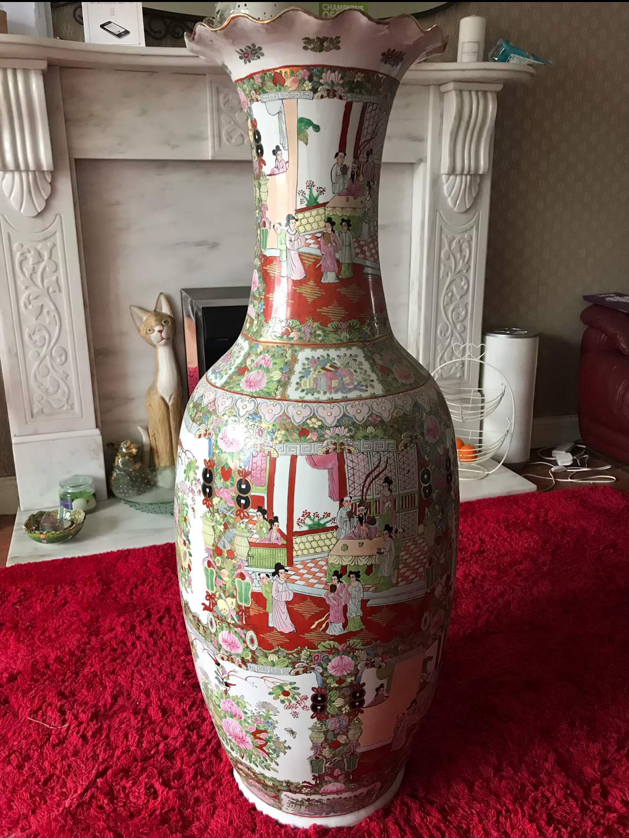 Chinese Floor Vase Antiques Board