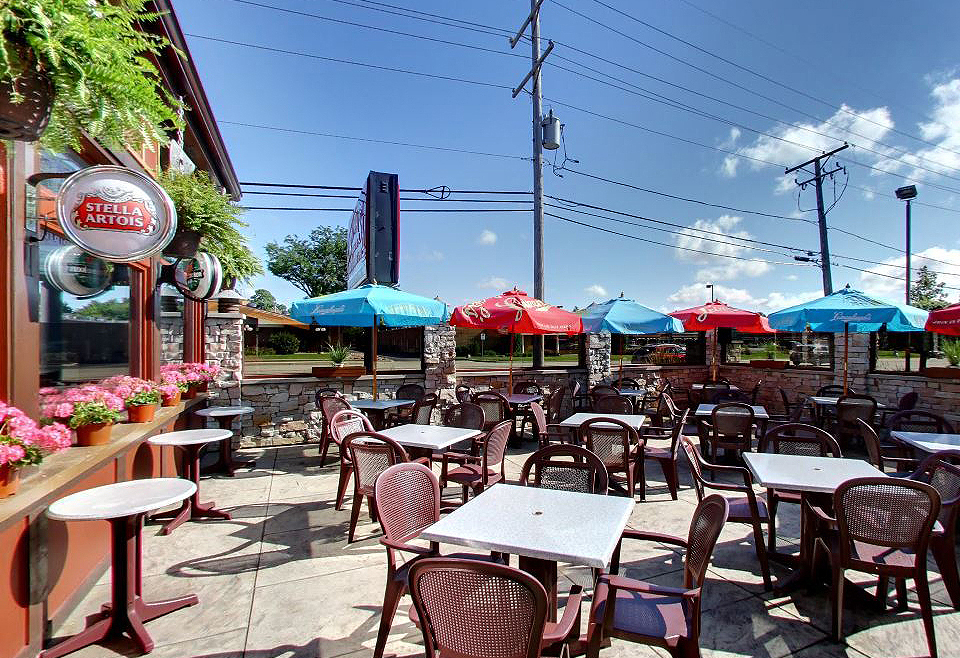 OAKBROOK TERRACE Anyway's Pub, Restaurant & Banquets