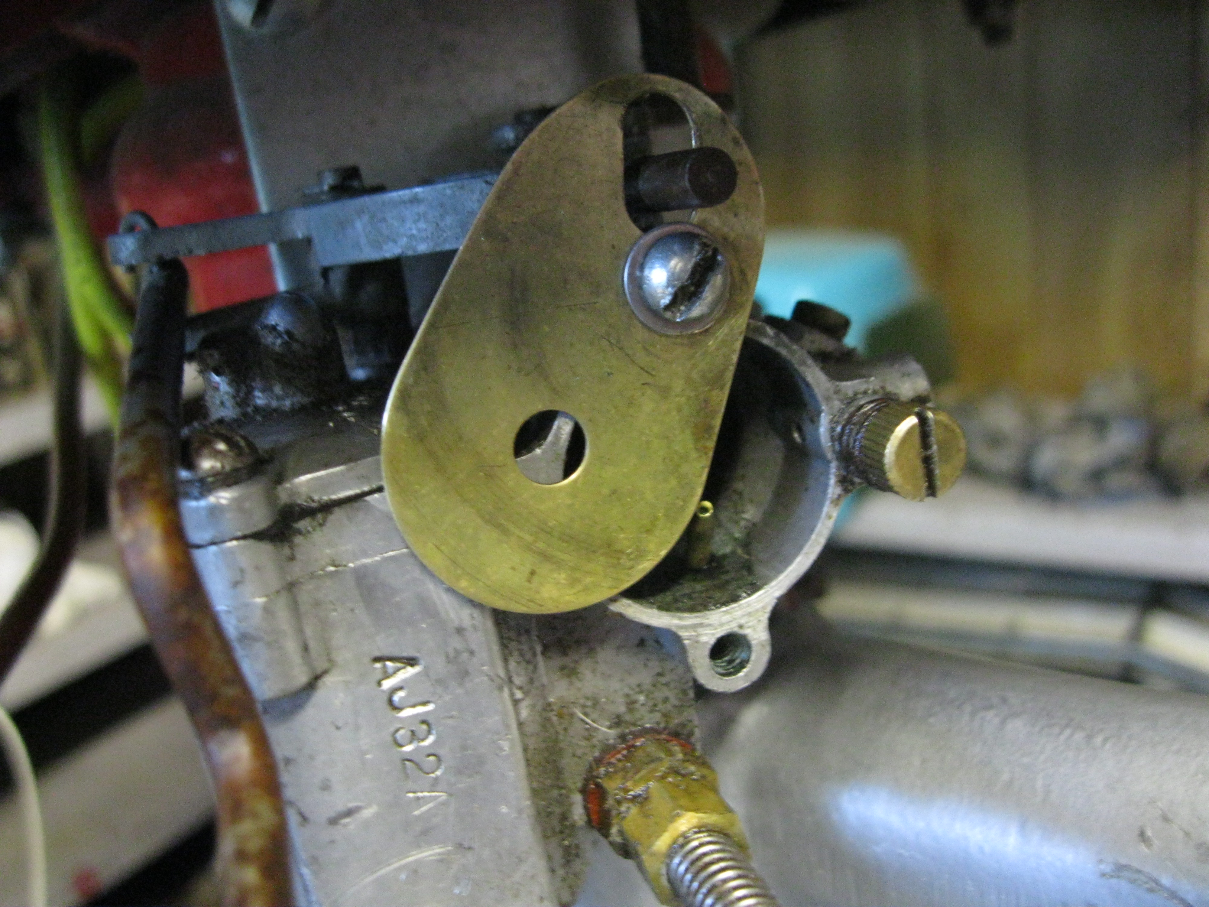 Topic Merc KE4 choke plate Antique Outboard Motor Club,Inc