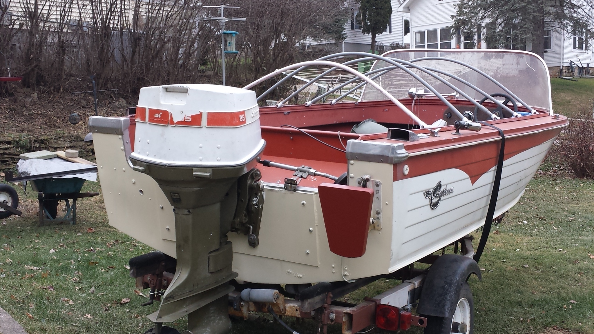 Topic Thoughts on 16 ft 1970 Crestliner Dane? Antique Outboard Motor