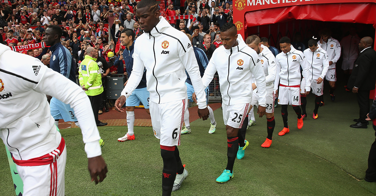Manchester United Partnerships Aon(03)