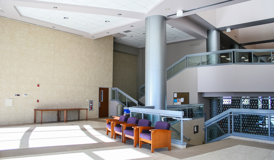 Cerro Coso College Library / Learning Resource Center