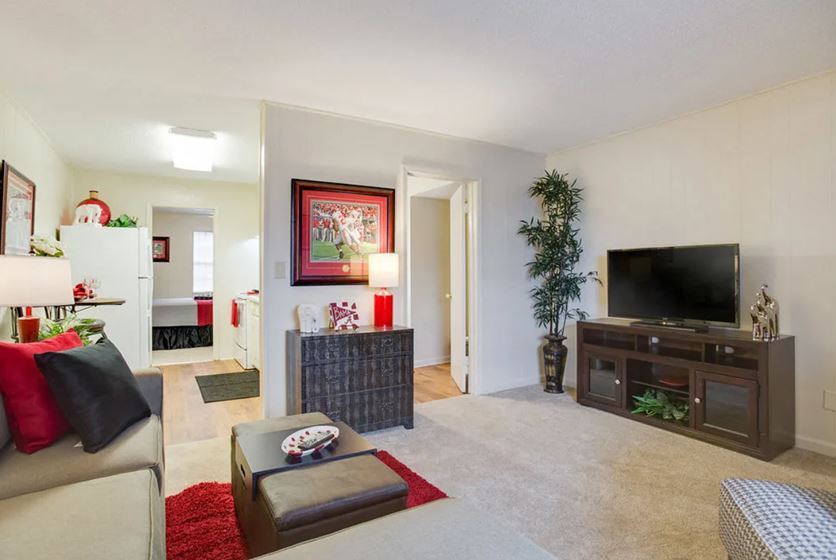 Brookstone Apartments in Tuscaloosa, Alabama ApartmentsForLegends
