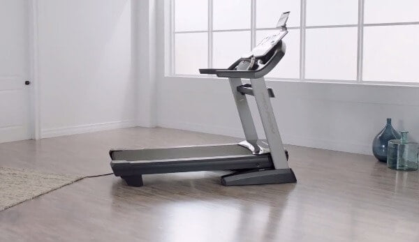 What is the Best Exercise Machine for People with Bad Knees?