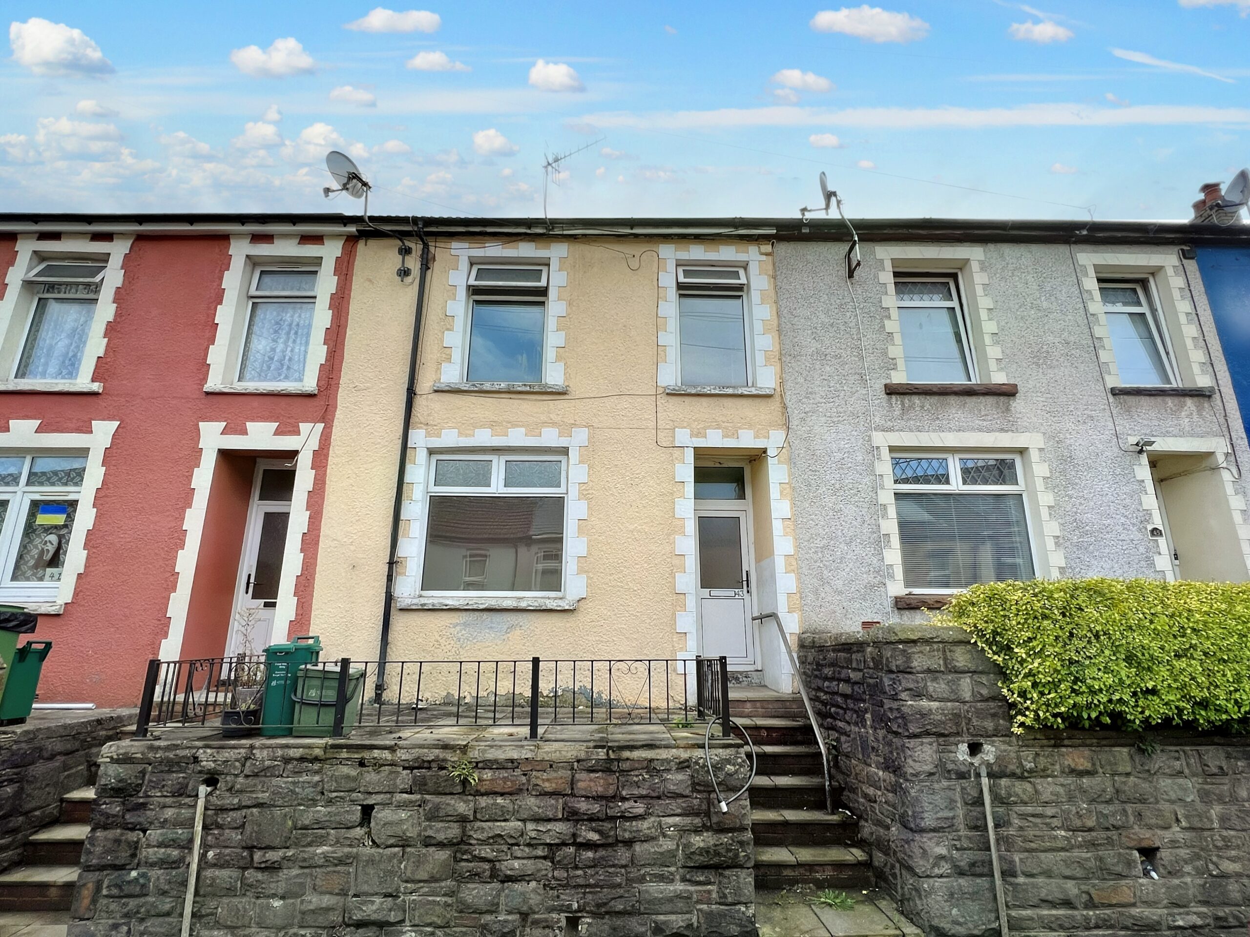 Woodfield Terrace, Mountain Ash, CF45 UU Apex Estate Agents
