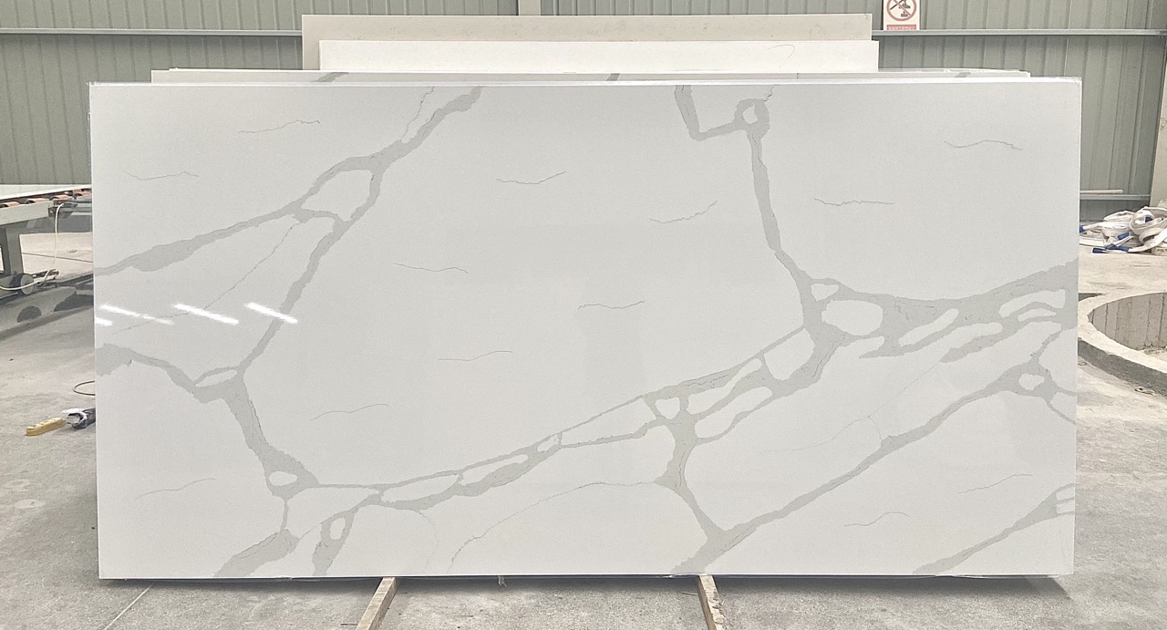 Superior Calacatta ( item No. Apex 8856)