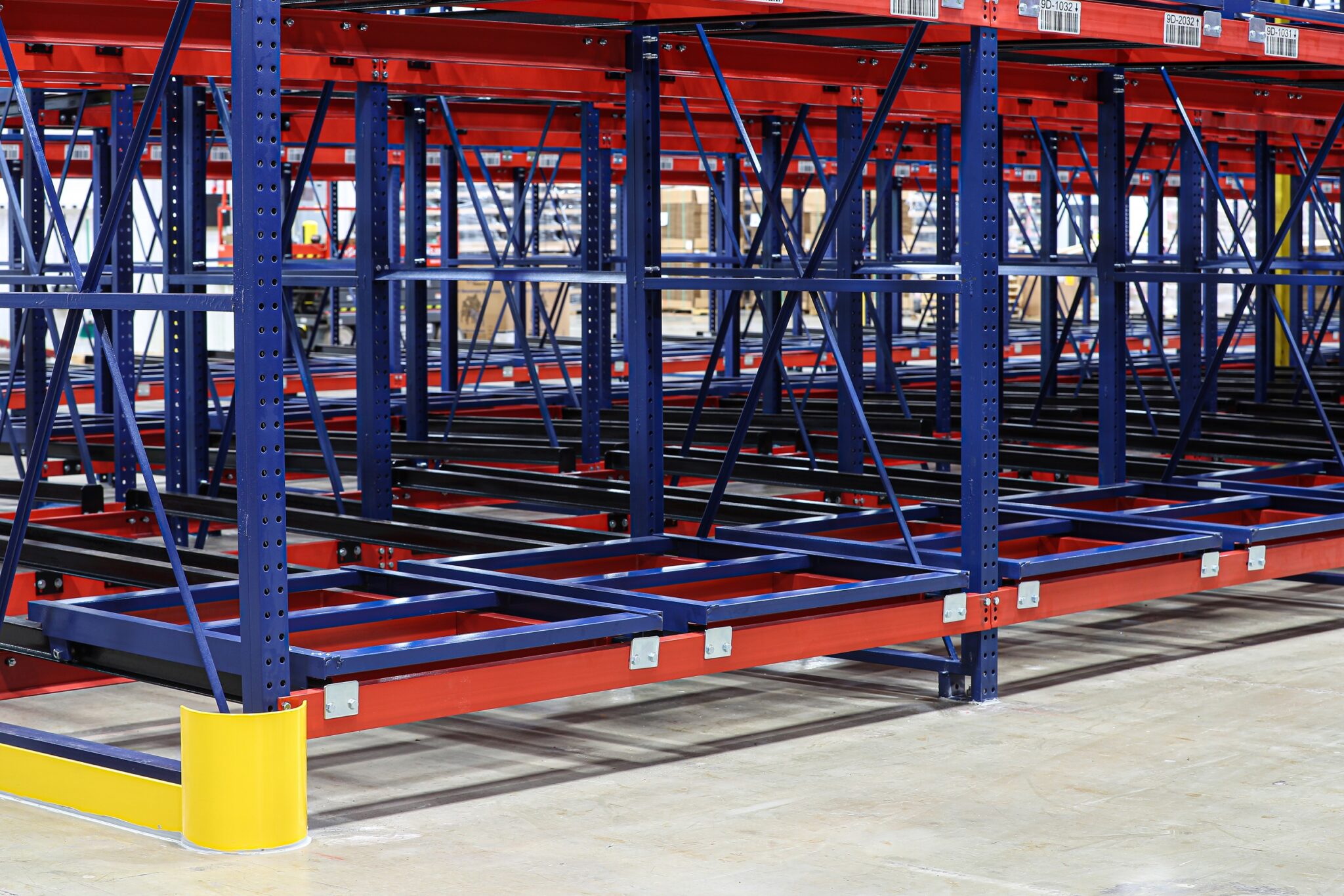 PushBack Rack Dynamic HighDensity LIFO Pallet Storage