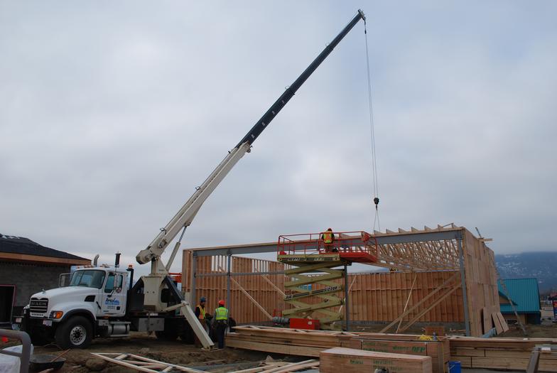 Apex Well and Crane Service is located in Salmon Arm B.C offering