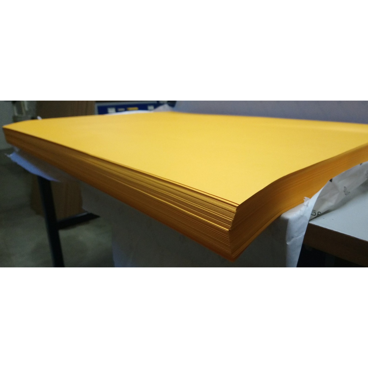 papier offset vieil or