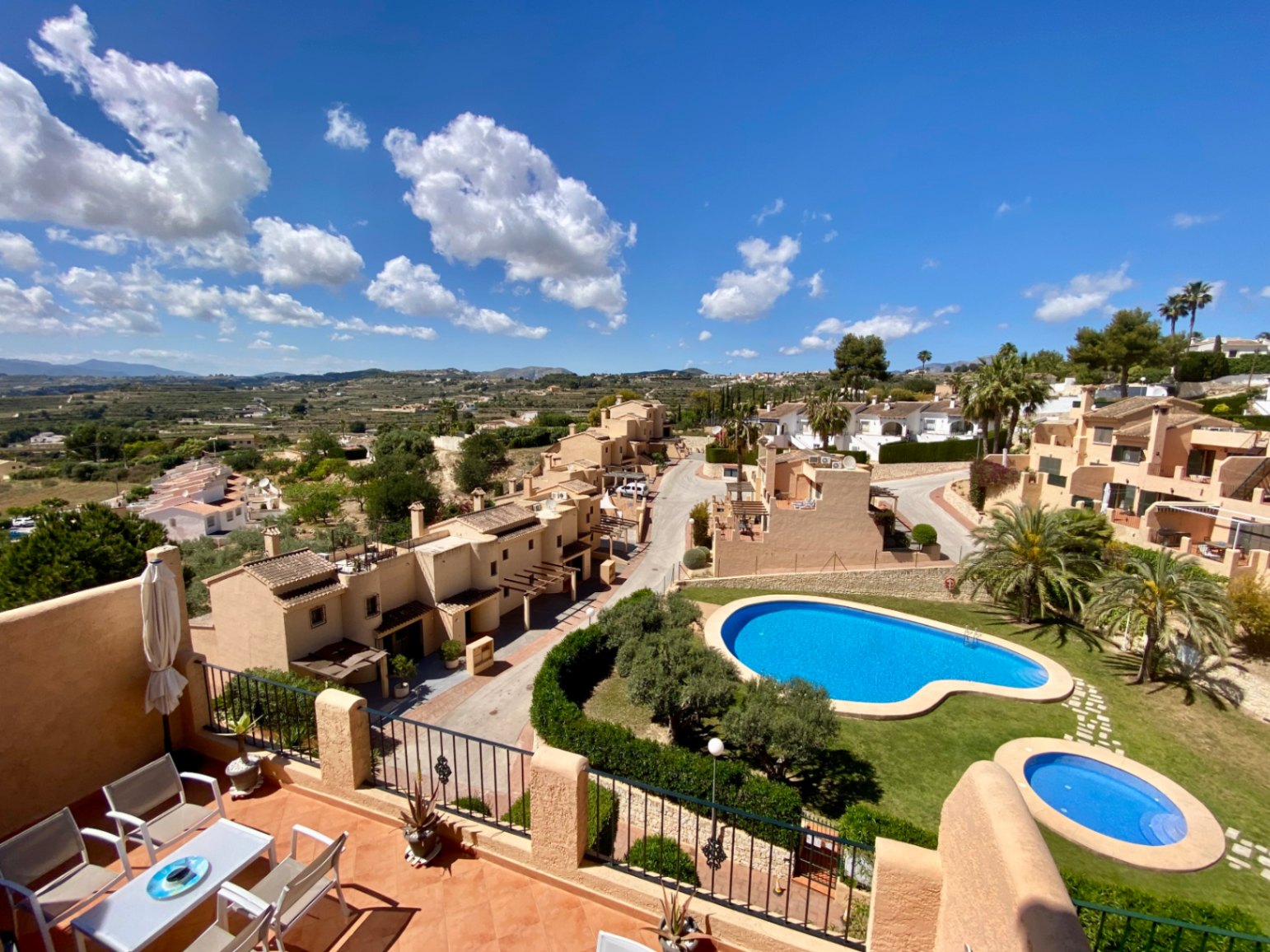 Modern corner house for sale in Benitachell, La Joya Urb. Terra