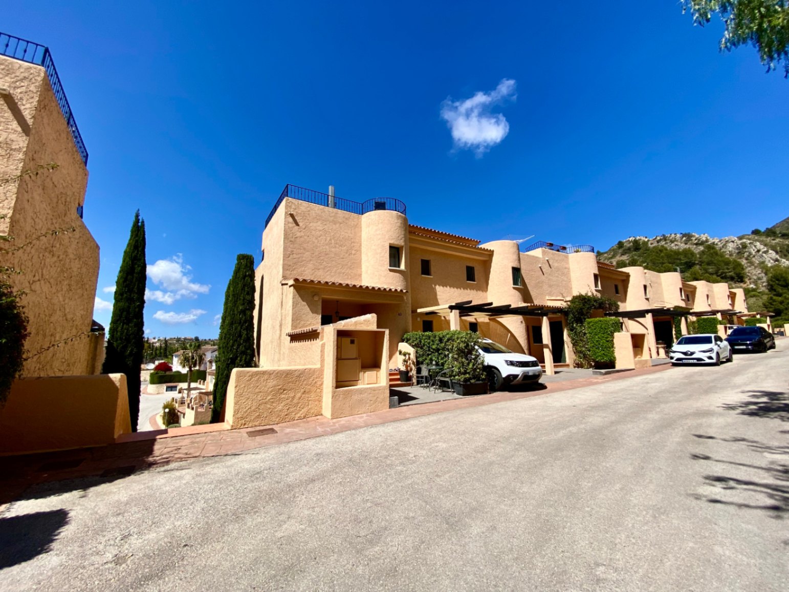 Modern corner house for sale in Benitachell, La Joya Urb. Terra