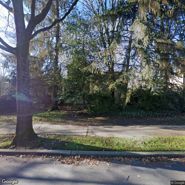 La Petite Maison CoOp Senior Apartments Vancouver, BC V5S3X6