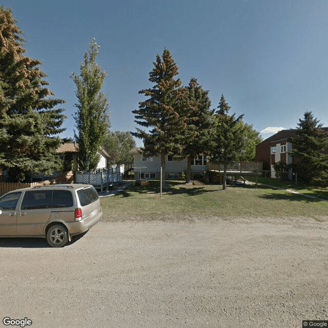 Golden Sunset Care Home Assisted Living Moose Jaw, SK S6H6B1