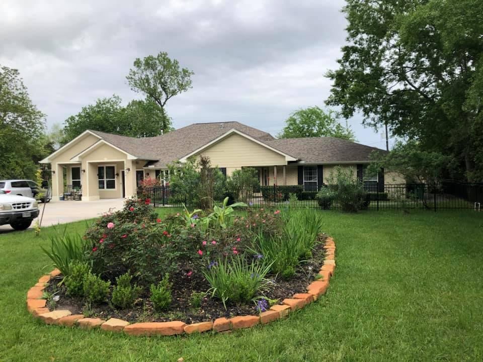 Serenity Manor Rosebud House Memory Care & Residential Care Home