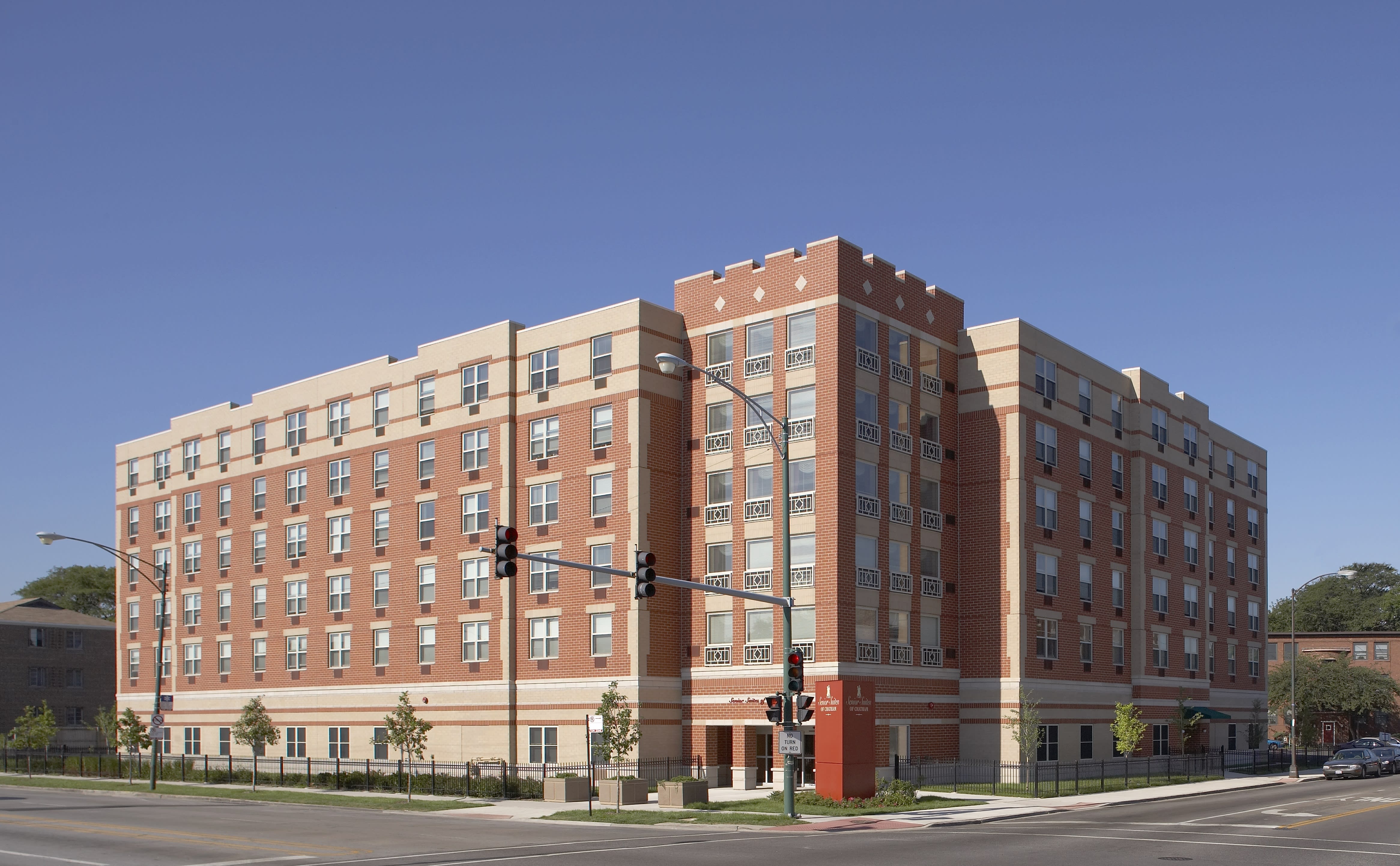 Senior Suites of Chatham Independent Living Chicago, IL 60619 7